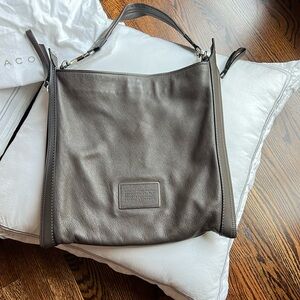 Marc by Marc Jacobs beautiful chocolate brown leather purse